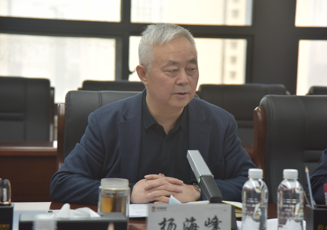 陜鋼集團(tuán)黨委理論學(xué)習(xí)中心組學(xué)習(xí)習(xí)近平總書記參加十四屆全國(guó)人大一次會(huì)議江蘇代表團(tuán)審議時(shí)講話精神 2023年政府工作報(bào)告 陜鋼集團(tuán)黨委理論學(xué)習(xí)中心組學(xué)習(xí)習(xí)近平總書記參加十四屆全國(guó)人大一次會(huì)議江蘇代表團(tuán)審議時(shí)講話精神 2023年政府工作報(bào)告