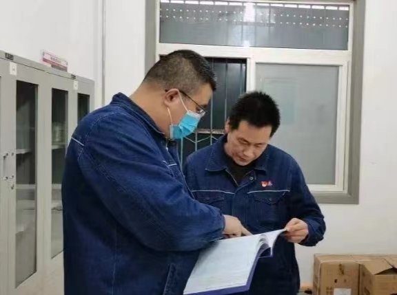 陜鋼集團貫徹落實“八個聚焦”“四個著力”見行動——筑牢三道防線 為多元產(chǎn)業(yè)發(fā)展保駕護航 陜鋼集團貫徹落實“八個聚焦”“四個著力”見行動——筑牢三道防線 為多元產(chǎn)業(yè)發(fā)展保駕護航